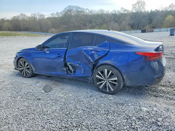 1N4BL4CV3MN317509 2021 NISSAN ALTIMA - Image 2