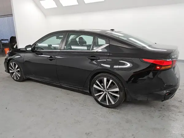 1N4BL4CV3MN317719 2021 NISSAN ALTIMA - Image 2