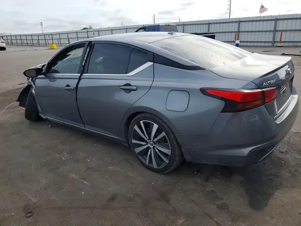 1N4BL4CV3MN325528 2021 NISSAN ALTIMA - Image 2