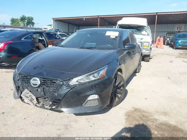 1N4BL4CV3MN334391 2021 NISSAN ALTIMA - Image 2