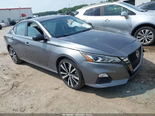 1N4BL4CV3MN339056 2021 NISSAN ALTIMA - Image 1