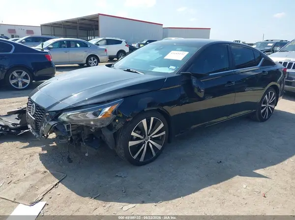 1N4BL4CV3MN343768 2021 NISSAN ALTIMA - Image 2