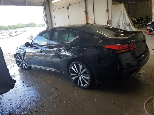 1N4BL4CV3MN363907 2021 NISSAN ALTIMA - Image 2