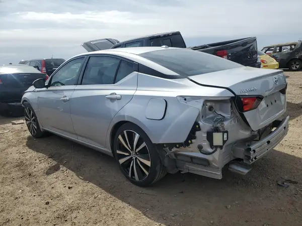 1N4BL4CV3MN384305 2021 NISSAN ALTIMA - Image 2