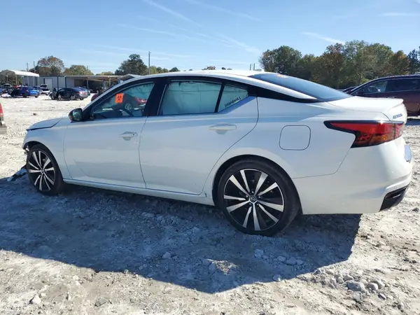 1N4BL4CV3MN398379 2021 NISSAN ALTIMA - Image 2