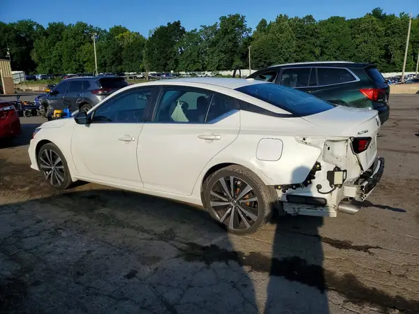 1N4BL4CV3MN400079 2021 NISSAN ALTIMA - Image 2