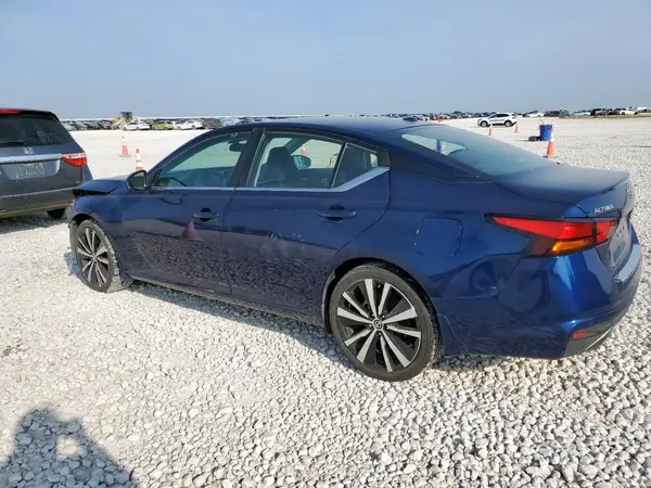 1N4BL4CV3MN408070 2021 NISSAN ALTIMA - Image 2
