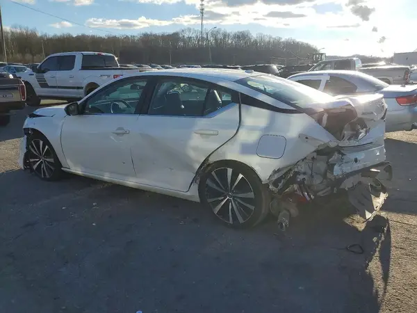 1N4BL4CV3MN418081 2021 NISSAN ALTIMA - Image 2
