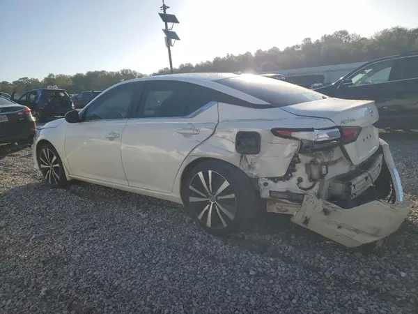 1N4BL4CV3MN421806 2021 NISSAN ALTIMA - Image 2