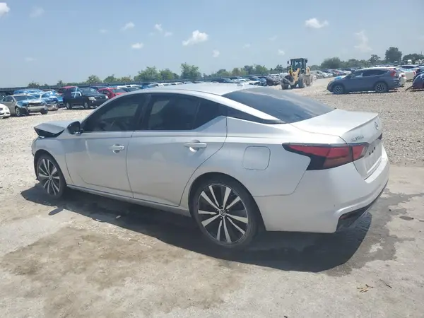1N4BL4CV3NN315566 2022 NISSAN ALTIMA - Image 2