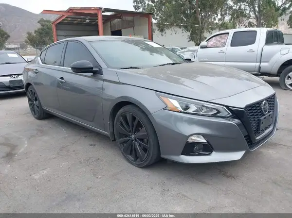 1N4BL4CV3NN316572 2022 NISSAN ALTIMA - Image 1