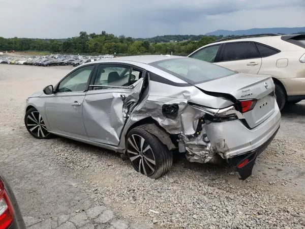 1N4BL4CV3NN317950 2022 NISSAN ALTIMA - Image 2