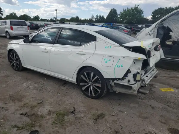 1N4BL4CV3NN326065 2022 NISSAN ALTIMA - Image 2