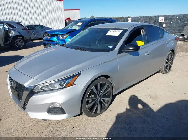 1N4BL4CV3NN328320 2022 NISSAN ALTIMA - Image 2