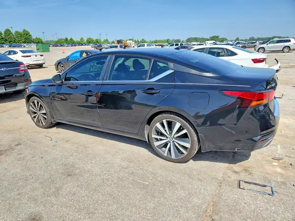 1N4BL4CV3NN350768 2022 NISSAN ALTIMA - Image 2