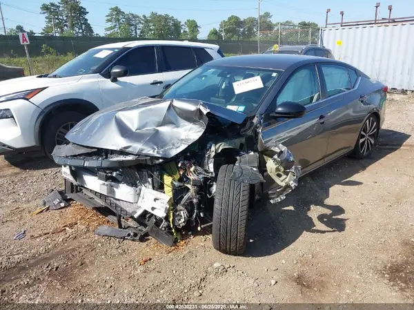 1N4BL4CV3NN358420 2022 NISSAN ALTIMA - Image 2