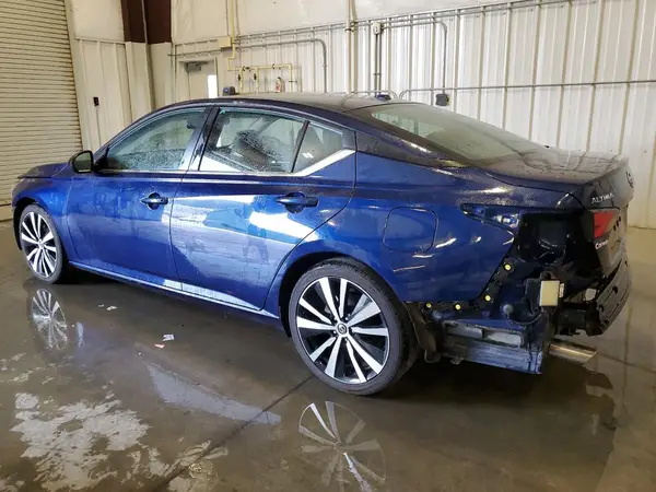 1N4BL4CV3NN360247 2022 NISSAN ALTIMA - Image 2