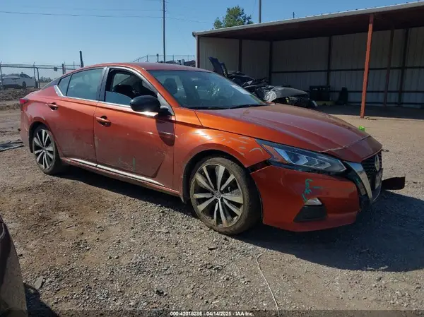 1N4BL4CV3NN368204 2022 NISSAN ALTIMA - Image 1