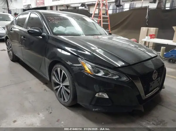 1N4BL4CV3NN384998 2022 NISSAN ALTIMA - Image 1