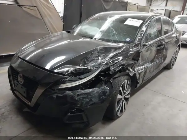 1N4BL4CV3NN384998 2022 NISSAN ALTIMA - Image 2