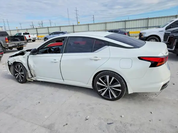 1N4BL4CV3NN389263 2022 NISSAN ALTIMA - Image 2
