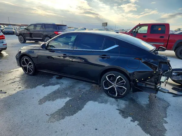 1N4BL4CV3PN309480 2023 NISSAN ALTIMA - Image 2