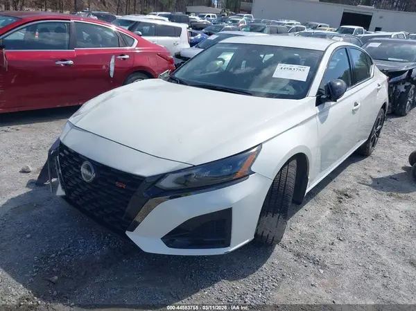 1N4BL4CV3PN353057 2023 NISSAN ALTIMA - Image 2