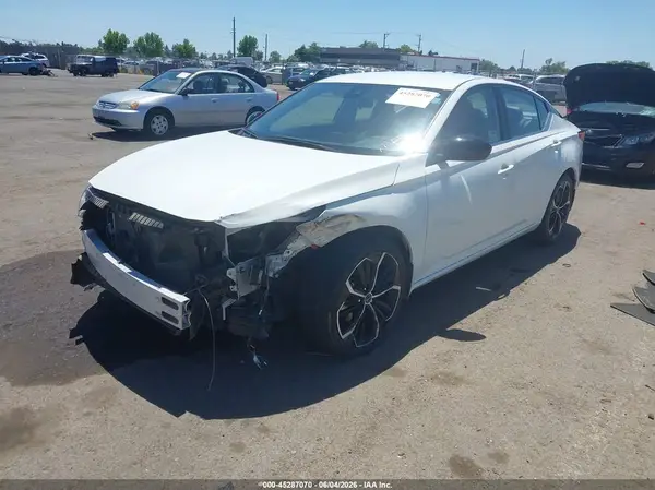1N4BL4CV3PN353334 2023 NISSAN ALTIMA - Image 2