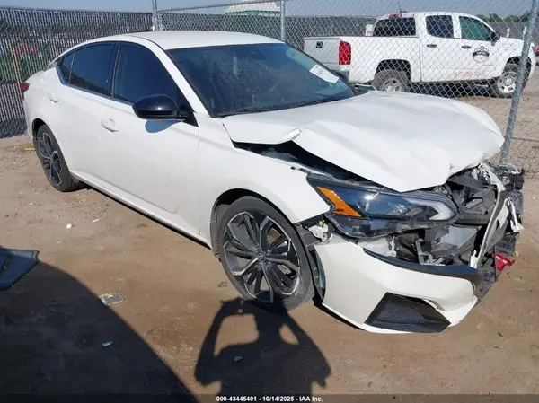 1N4BL4CV3PN407392 2023 NISSAN ALTIMA - Image 1