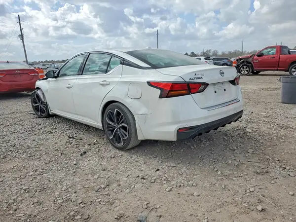 1N4BL4CV3PN422944 2023 NISSAN ALTIMA - Image 2