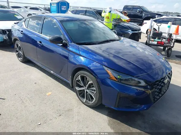 1N4BL4CV3PN425908 2023 NISSAN ALTIMA - Image 1