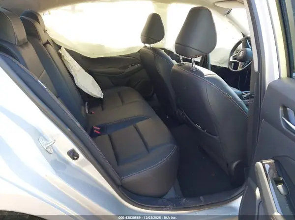1N4BL4CV3RN303066 2024 NISSAN ALTIMA - Image 8
