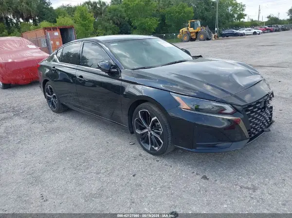 1N4BL4CV3RN311894 2024 NISSAN ALTIMA - Image 1