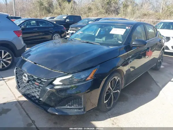 1N4BL4CV3RN331501 2024 NISSAN ALTIMA - Image 2