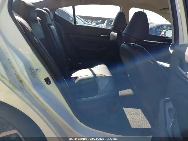 1N4BL4CV3RN345821 2024 NISSAN ALTIMA - Image 8