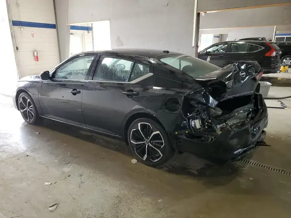 1N4BL4CV3RN347343 2024 NISSAN ALTIMA - Image 2
