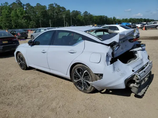 1N4BL4CV3RN347441 2024 NISSAN ALTIMA - Image 2