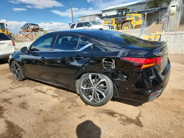 1N4BL4CV3RN355250 2024 NISSAN ALTIMA - Image 2