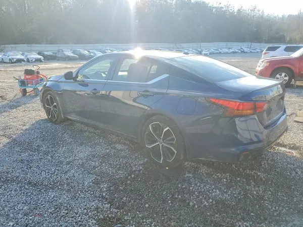 1N4BL4CV3RN369326 2024 NISSAN ALTIMA - Image 2