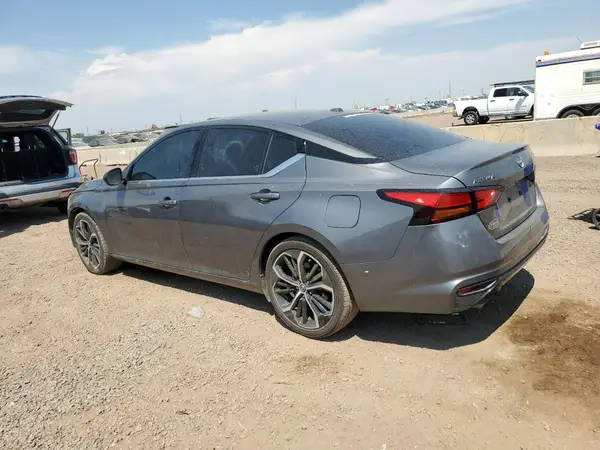 1N4BL4CV3RN370718 2024 NISSAN ALTIMA - Image 2