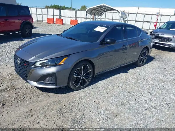 1N4BL4CV3RN373313 2024 NISSAN ALTIMA - Image 2