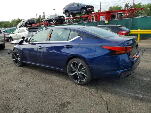 1N4BL4CV3RN375658 2024 NISSAN ALTIMA - Image 2