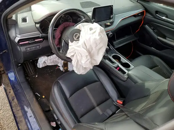 1N4BL4CV3RN375658 2024 NISSAN ALTIMA - Image 8