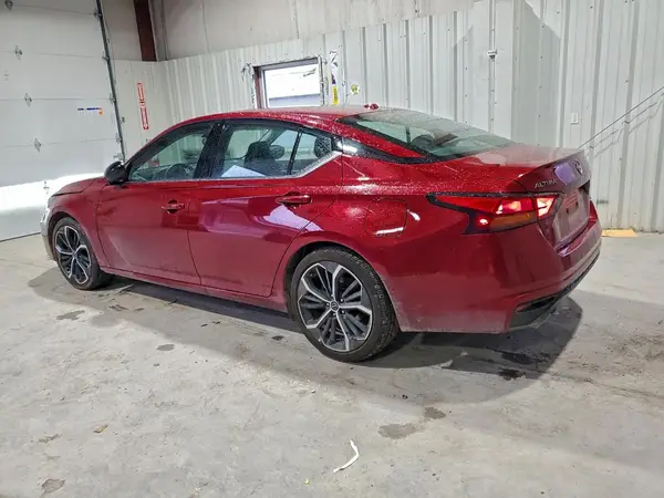 1N4BL4CV3RN390404 2024 NISSAN ALTIMA - Image 2