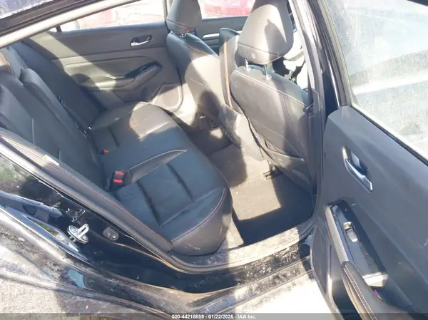 1N4BL4CV3RN401451 2024 NISSAN ALTIMA - Image 8