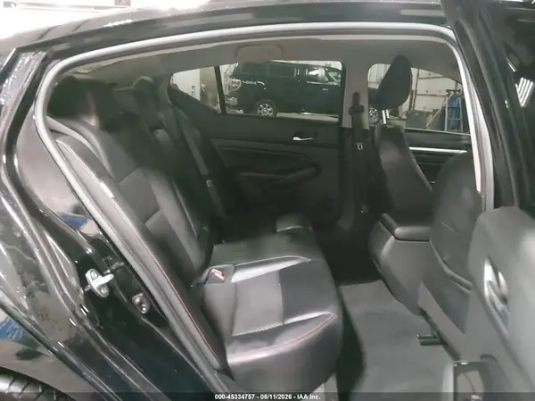 1N4BL4CV3RN413096 2024 NISSAN ALTIMA - Image 8