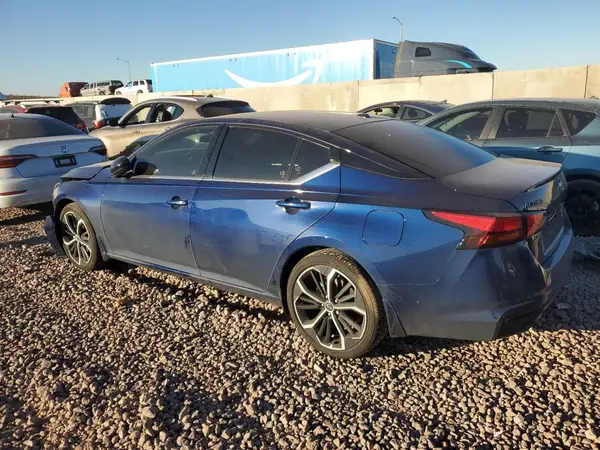 1N4BL4CV3RN414944 2024 NISSAN ALTIMA - Image 2