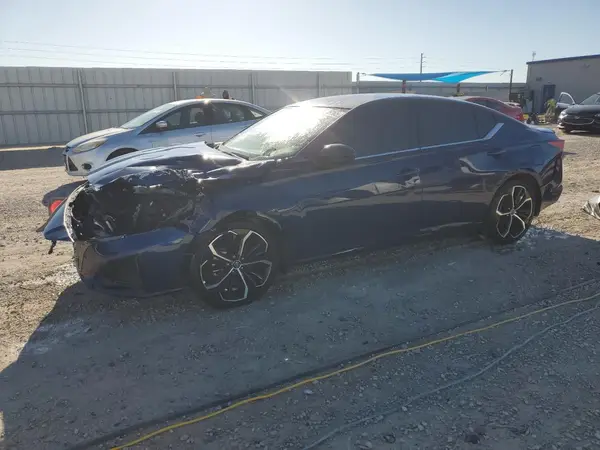 1N4BL4CV3RN425622 2024 NISSAN ALTIMA - Image 1