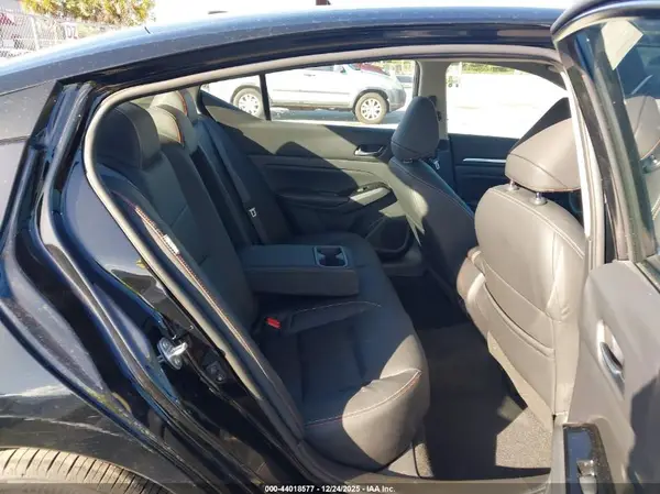 1N4BL4CV3RN428164 2024 NISSAN ALTIMA - Image 8