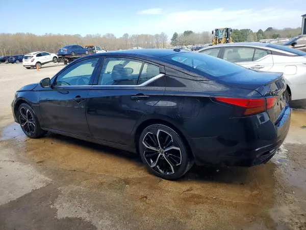 1N4BL4CV3RN430769 2024 NISSAN ALTIMA - Image 2